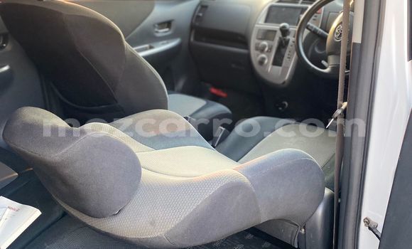 Comprar Usado Toyota Ractis Branco Carro em Maputo em Maputo Comprar Usado Toyota Ractis Branco Carro em Maputo em Maputo