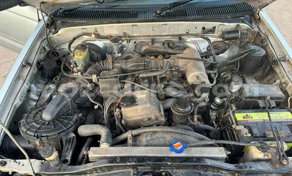 Nunua Ilio tumika Toyota Hilux Fedha Gari ndani ya Maputo nchini Maputo Nunua Ilio tumika Toyota Hilux Fedha Gari ndani ya Maputo nchini Maputo