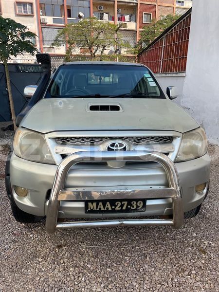 Big with watermark toyota hilux maputo maputo 25402