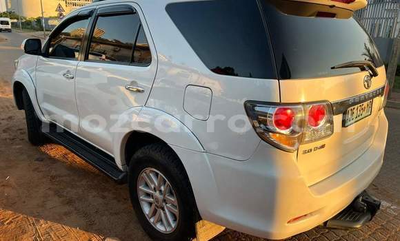 Nunua Ilio tumika Toyota Fortuner Nyingine Gari ndani ya Maputo nchini Maputo Nunua Ilio tumika Toyota Fortuner Nyingine Gari ndani ya Maputo nchini Maputo