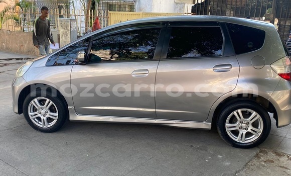 Comprar Usado Honda Fit De outros Carro em Maputo em Maputo Comprar Usado Honda Fit De outros Carro em Maputo em Maputo
