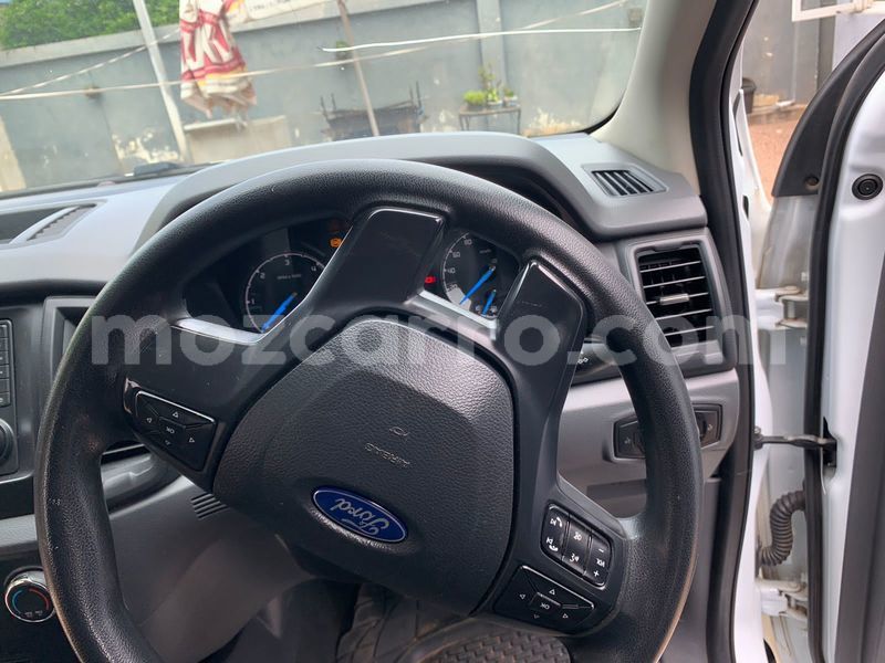 Big with watermark ford ranger maputo maputo 25427