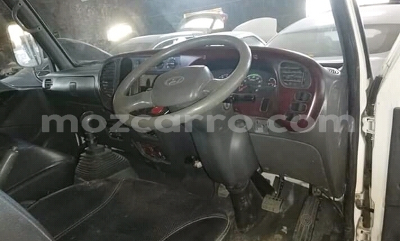 Tenga Tsaru Hyundai Chorus Chena Rori in Chibuto in Gaza Tenga Tsaru Hyundai Chorus Chena Rori in Chibuto in Gaza