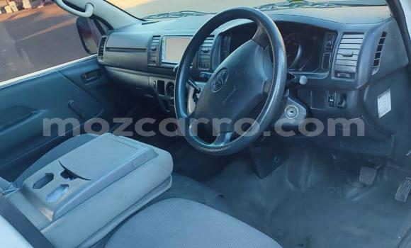 Comprar Usado Toyota Hiace Prata Carro em Maputo em Maputo Comprar Usado Toyota Hiace Prata Carro em Maputo em Maputo