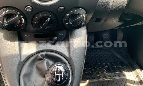 Tenga Tsaru Mazda Demio Zvimwe Mota in Maputo in Maputo Tenga Tsaru Mazda Demio Zvimwe Mota in Maputo in Maputo