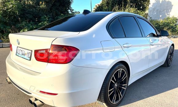 Comprar Usado BMW 321 Branco Carro em Maputo em Maputo Comprar Usado BMW 321 Branco Carro em Maputo em Maputo