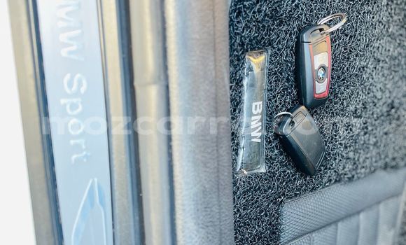 Comprar Usado BMW 321 Branco Carro em Maputo em Maputo Comprar Usado BMW 321 Branco Carro em Maputo em Maputo