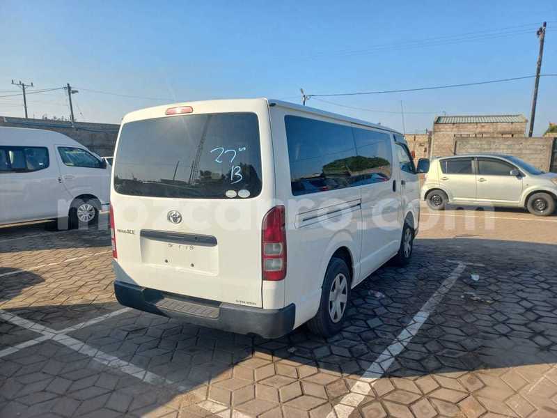 Big with watermark toyota hiace maputo maputo 25440