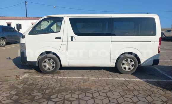 Buy New Toyota Hiace White Car in Maputo in Maputo Buy New Toyota Hiace White Car in Maputo in Maputo