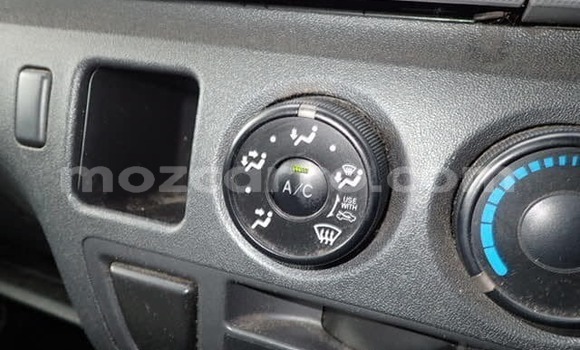 Buy New Toyota Hiace White Car in Maputo in Maputo Buy New Toyota Hiace White Car in Maputo in Maputo