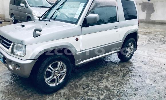 Comprar Usado Mitsubishi Pajero Branco Carro em Maputo em Maputo Comprar Usado Mitsubishi Pajero Branco Carro em Maputo em Maputo