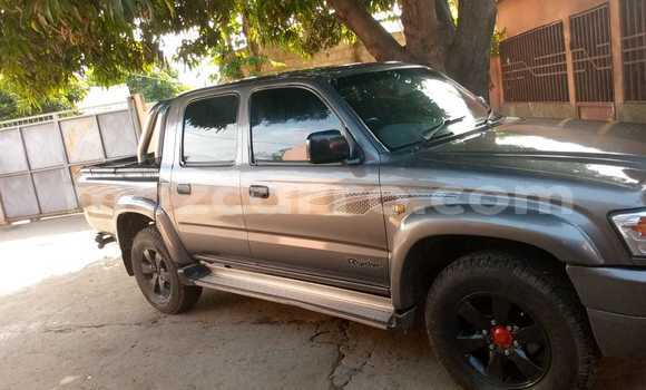 Buy Used Toyota Hilux Silver Car in Maputo in Maputo Buy Used Toyota Hilux Silver Car in Maputo in Maputo