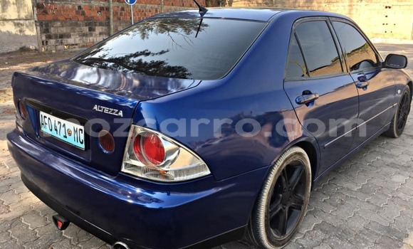Comprar Usado Toyota Altezza Azul Carro em Maputo em Maputo Comprar Usado Toyota Altezza Azul Carro em Maputo em Maputo
