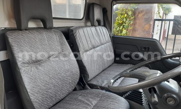 Comprar Usado Mitsubishi i Branco Carro em Maputo em Maputo Comprar Usado Mitsubishi i Branco Carro em Maputo em Maputo