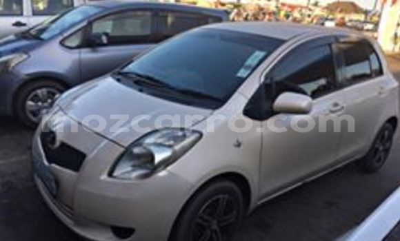Comprar Usado Toyota Vitz Branco Carro em Maputo em Maputo Comprar Usado Toyota Vitz Branco Carro em Maputo em Maputo