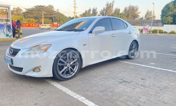 Nunua Ilio tumika Lexus IS Nyeupe Gari ndani ya Maputo nchini Maputo Nunua Ilio tumika Lexus IS Nyeupe Gari ndani ya Maputo nchini Maputo