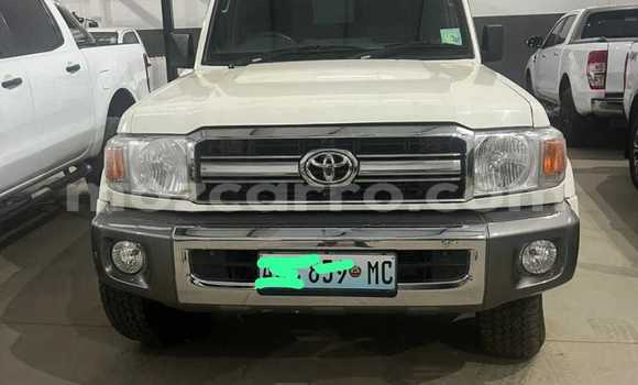 Nunua Ilio tumika Toyota Land Cruiser Nyeupe Gari ndani ya Maputo nchini Maputo Nunua Ilio tumika Toyota Land Cruiser Nyeupe Gari ndani ya Maputo nchini Maputo