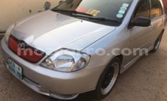 Comprar Usado Toyota Runx Prata Carro em Maputo em Maputo Comprar Usado Toyota Runx Prata Carro em Maputo em Maputo