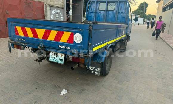 Buy Used Toyota Dyna Blue Car in Maputo in Maputo Buy Used Toyota Dyna Blue Car in Maputo in Maputo