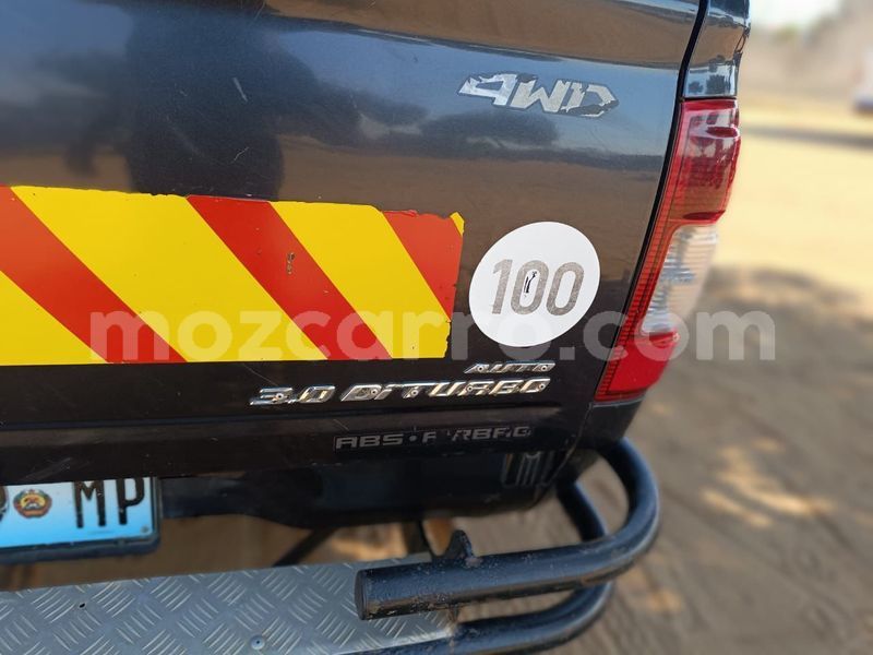 Big with watermark isuzu d max maputo maputo 25480