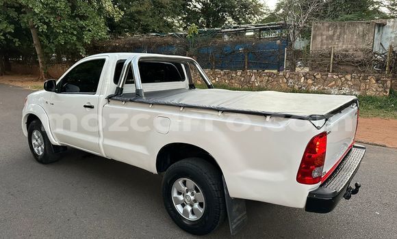 Comprar Usado Toyota Hilux Branco Carro em Maputo em Maputo Comprar Usado Toyota Hilux Branco Carro em Maputo em Maputo