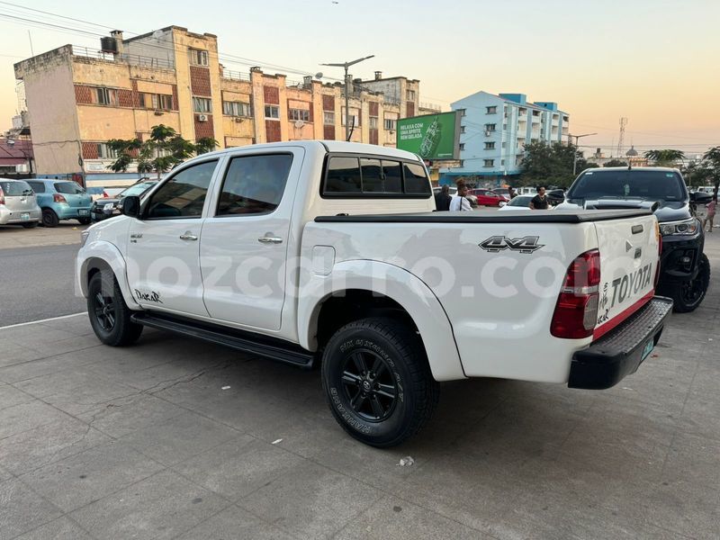 Big with watermark toyota hilux maputo maputo 25491