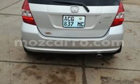 Comprar Usado Honda Fit Prata Carro em Maputo em Maputo Comprar Usado Honda Fit Prata Carro em Maputo em Maputo