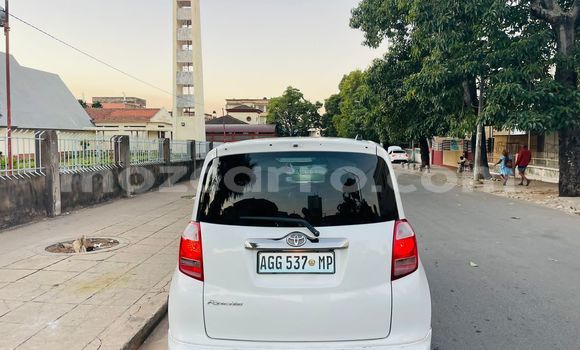 Comprar Usado Toyota Ractis Branco Carro em Maputo em Maputo Comprar Usado Toyota Ractis Branco Carro em Maputo em Maputo