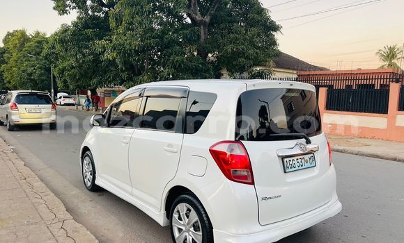 Comprar Usado Toyota Ractis Branco Carro em Maputo em Maputo Comprar Usado Toyota Ractis Branco Carro em Maputo em Maputo