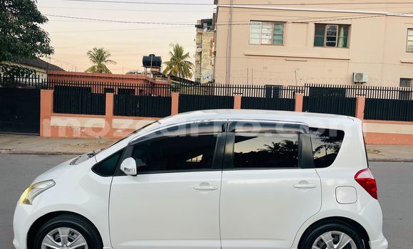 Comprar Usado Toyota Ractis Branco Carro em Maputo em Maputo Comprar Usado Toyota Ractis Branco Carro em Maputo em Maputo