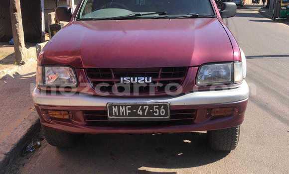 Comprar Usado Isuzu KB Vermelho Carro em Maputo em Maputo