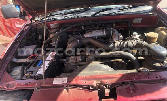 Tenga Tsaru Isuzu KB Tsvuku Mota in Maputo in Maputo Tenga Tsaru Isuzu KB Tsvuku Mota in Maputo in Maputo