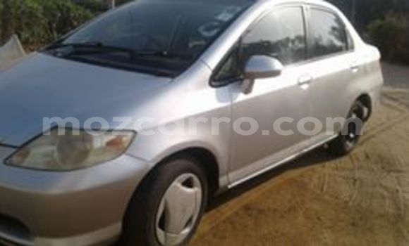 Comprar Usado Honda Fit Aria Prata Carro em Maputo em Maputo Comprar Usado Honda Fit Aria Prata Carro em Maputo em Maputo