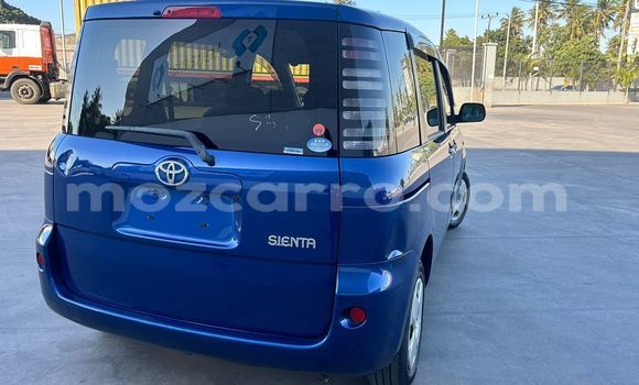 Comprar Usado Toyota Sienta Azul Carro em Maputo em Maputo Comprar Usado Toyota Sienta Azul Carro em Maputo em Maputo