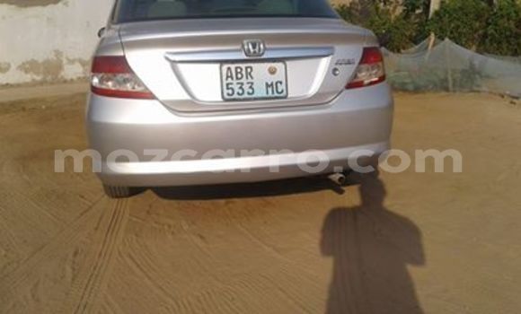Comprar Usado Honda Fit Aria Prata Carro em Maputo em Maputo Comprar Usado Honda Fit Aria Prata Carro em Maputo em Maputo