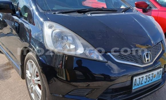 Comprar Novo Honda Fit Preto Carro em Maputo em Maputo Comprar Novo Honda Fit Preto Carro em Maputo em Maputo
