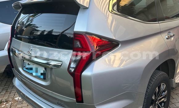 Comprar Novo Mitsubishi Pajero Sport Prata Carro em Maputo em Maputo Comprar Novo Mitsubishi Pajero Sport Prata Carro em Maputo em Maputo