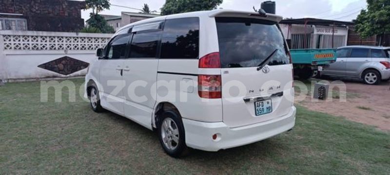 Big with watermark toyota noah maputo maputo 25524