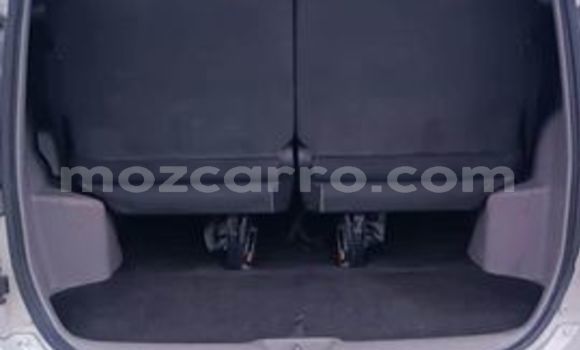 Nunua Ilio tumika Toyota Noah Nyingine Gari ndani ya Maputo nchini Maputo Nunua Ilio tumika Toyota Noah Nyingine Gari ndani ya Maputo nchini Maputo