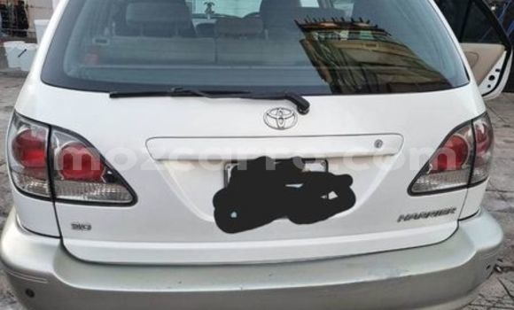 Nunua Ilio tumika Toyota Harrier Nyingine Gari ndani ya Angoche nchini Nampula