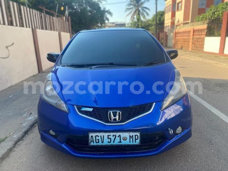 Big with watermark honda fit nampula angoche 25531