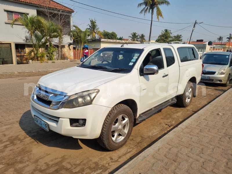 Big with watermark isuzu d max maputo maputo 25534