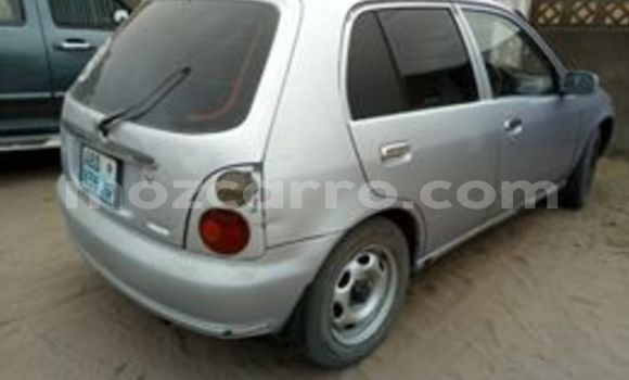 Comprar Usado Toyota Starlet Prata Carro em Maputo em Maputo Comprar Usado Toyota Starlet Prata Carro em Maputo em Maputo