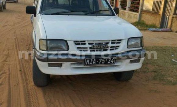 Comprar Usado Isuzu Aska De outros Carro em Angoche em Nampula Comprar Usado Isuzu Aska De outros Carro em Angoche em Nampula