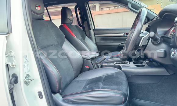 Nunua Ilio tumika Toyota Hiluxe Revo Nyeupe Gari ndani ya Maputo nchini Maputo Nunua Ilio tumika Toyota Hiluxe Revo Nyeupe Gari ndani ya Maputo nchini Maputo