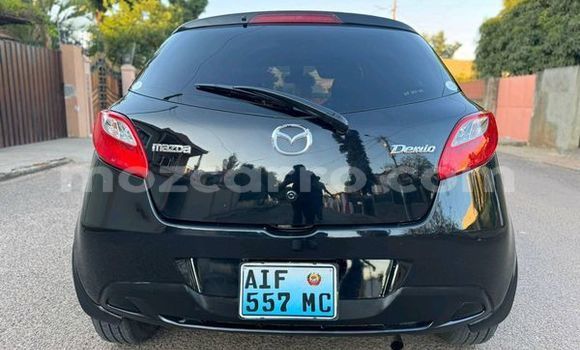 Comprar Usado Mazda 1000 De outros Carro em Maputo em Maputo Comprar Usado Mazda 1000 De outros Carro em Maputo em Maputo