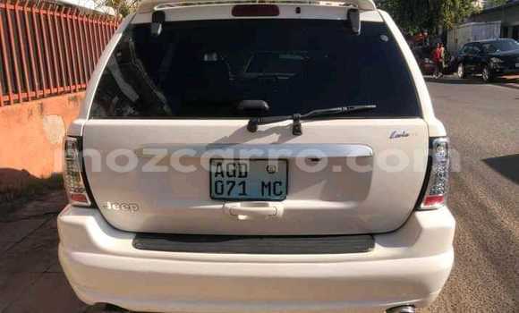 Comprar Usado Jeep Cherokee Branco Carro em Maputo em Maputo Comprar Usado Jeep Cherokee Branco Carro em Maputo em Maputo