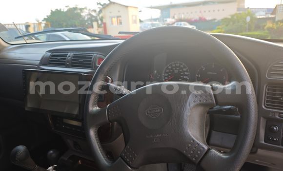 Comprar Usado Nissan Patrol Verde Carro em Maputo em Maputo Comprar Usado Nissan Patrol Verde Carro em Maputo em Maputo