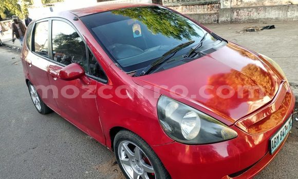 Comprar Usado Honda Fit Vermelho Carro em Maputo em Maputo Comprar Usado Honda Fit Vermelho Carro em Maputo em Maputo