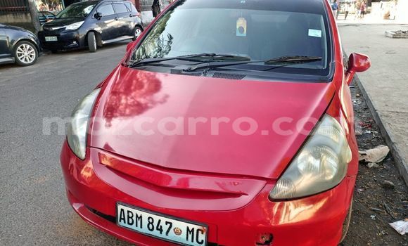 Comprar Usado Honda Fit Vermelho Carro em Maputo em Maputo Comprar Usado Honda Fit Vermelho Carro em Maputo em Maputo